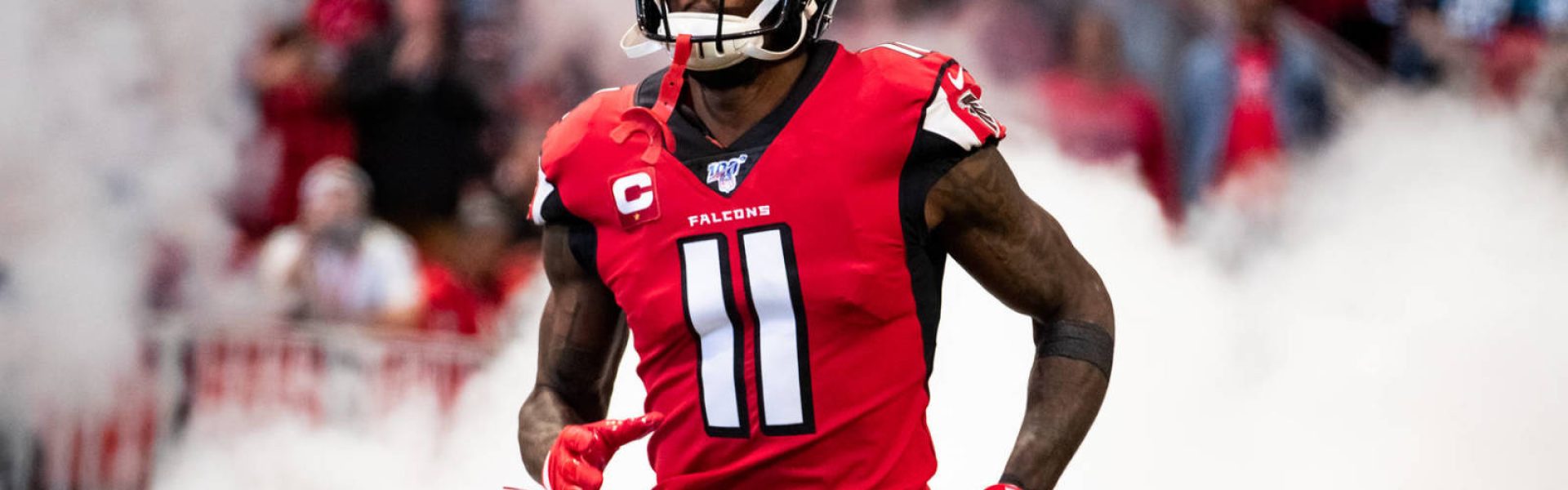 ATLANTA, GA - DECEMBER 08: Julio Jones #11 of the Atlanta Falcons takes the field prior to the game against the Carolina Panthers at Mercedes-Benz Stadium on December 8, 2019 in Atlanta, Georgia.  (Photo by Carmen Mandato/Getty Images)